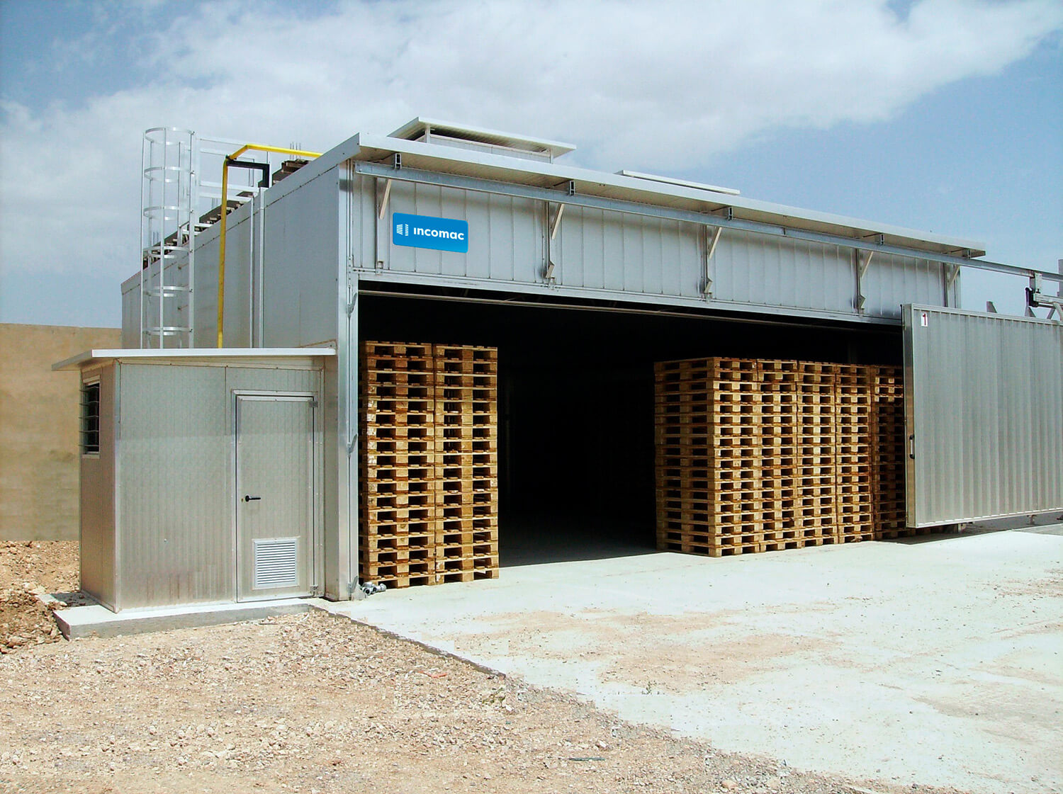 Incomac séchoir pour le traitement thermique des palettes à bois PAL